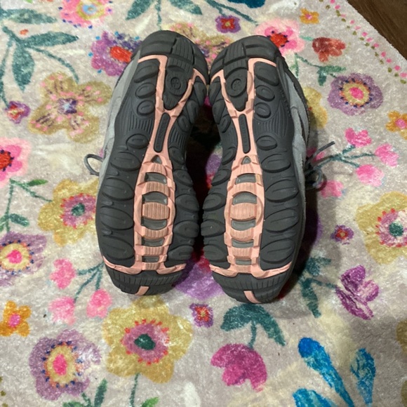 Merrells - Picture 4 of 7